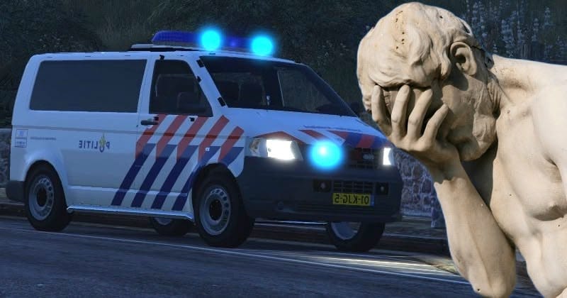 Dutch police arrest man for “hacking” after accidentally sending him confidential files