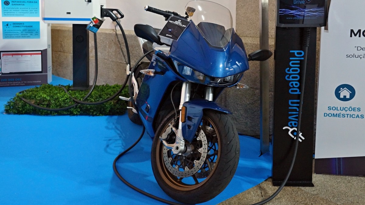 Electric Motorcycles and Scooters Face Hacking Risks to Security and Rider Safety
